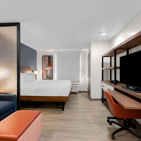 Everhome Suites Glendale Sports Entertainment District Exterior foto