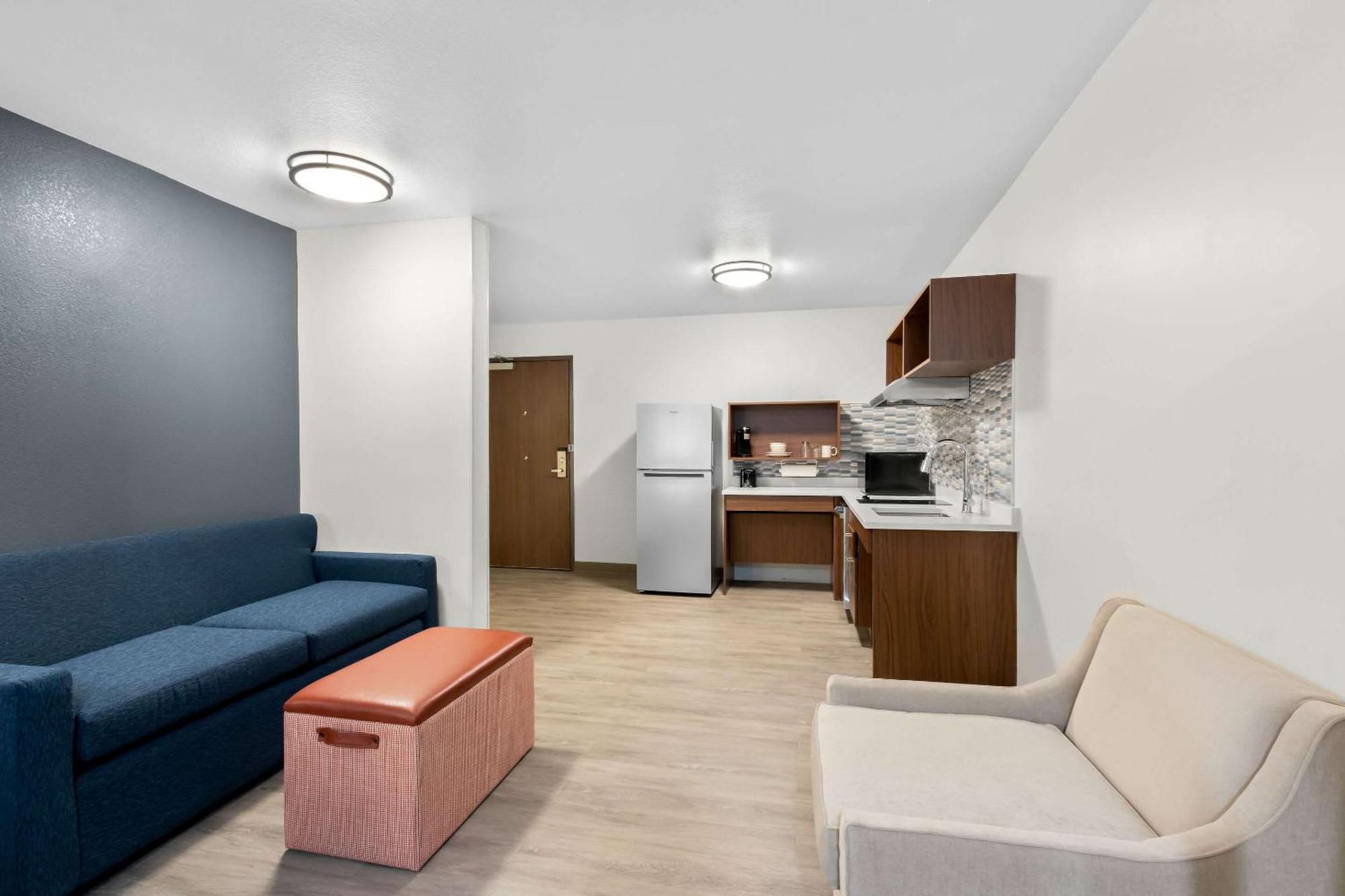 Everhome Suites Glendale Sports Entertainment District Exterior foto